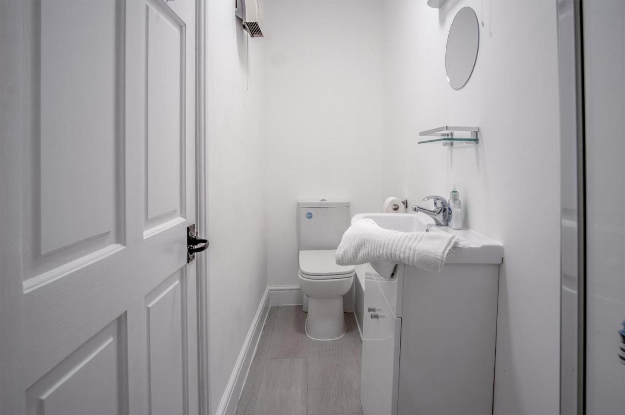Caleb'S Cottage - 4 Bedroom Cottage - سولفا المظهر الخارجي الصورة